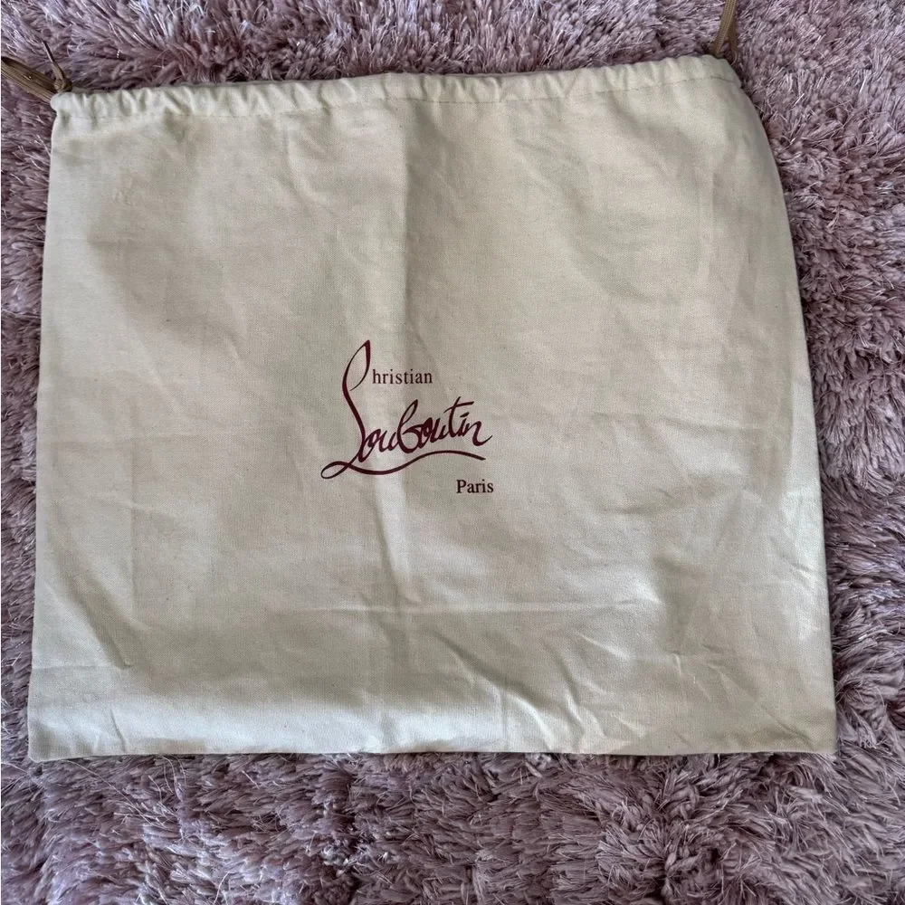 XL Louis Vuitton dust bag with drawstrings